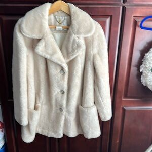 Vintage Faux Fur White Stag coat size 10